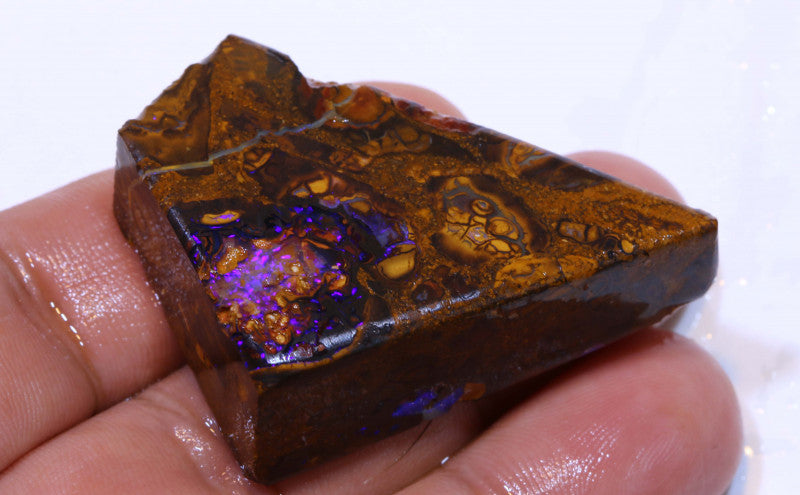 Australian Queensland Boulder opal Conglomerate 112cts rough Koroit veins of Blue fires 42x35x14mm BFA09