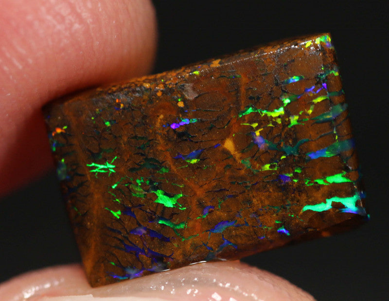 Australian Queensland Boulder High Grade Matrix opal 3.9cts rub / rough / preform Koroit veins of Vibrant Multifires 11x7x3mm BFA20